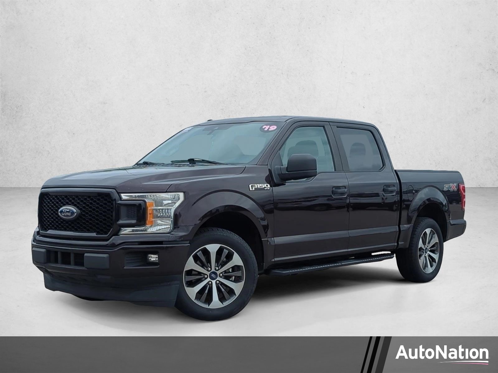 2019 Ford F-150 XL SuperCrew 5-1/2 Box's photo