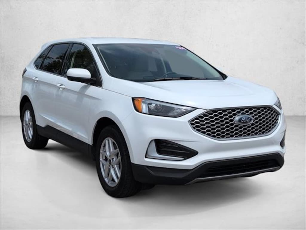 Used 2024 Ford Edge SEL Sport Utility