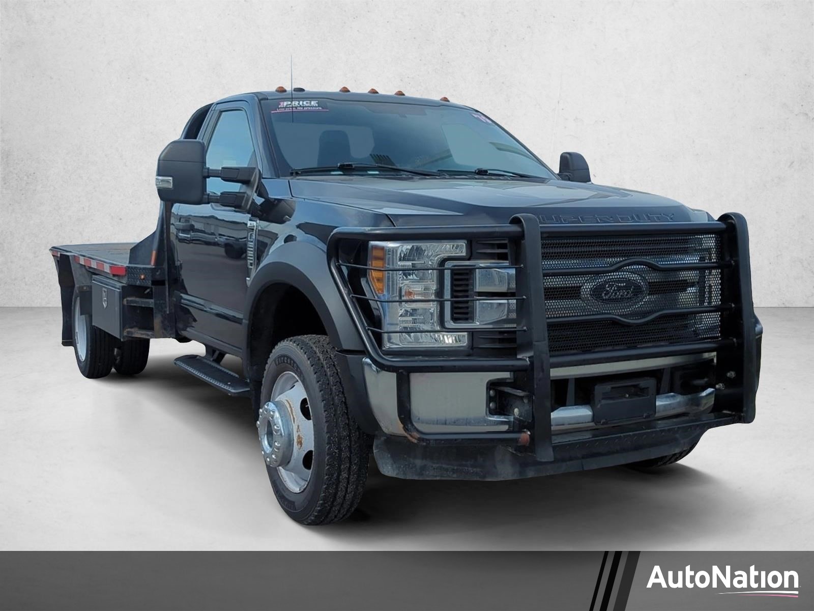 2019 Ford F-550 XLT 4x4 Regular Cab 169-In DRW's photo