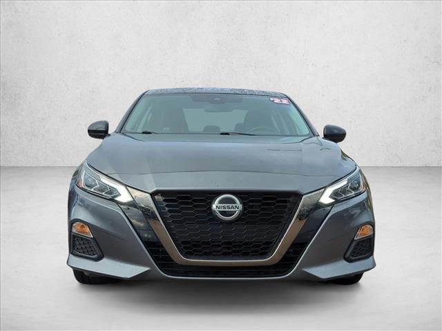 2022 Nissan Altima 2.5 SR photo 2