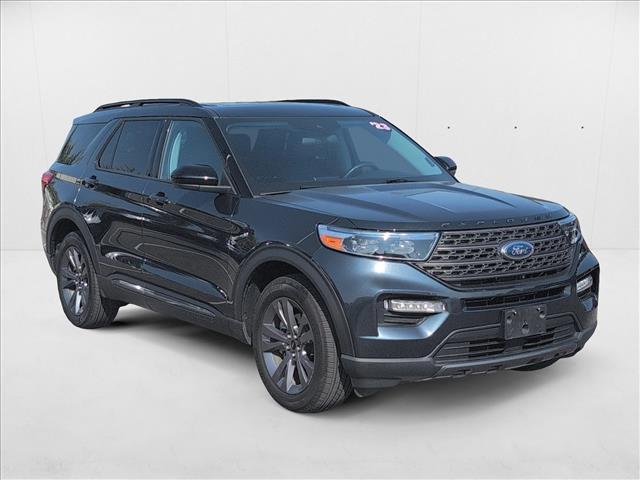 2022 Ford Explorer XLT Sport photo 3