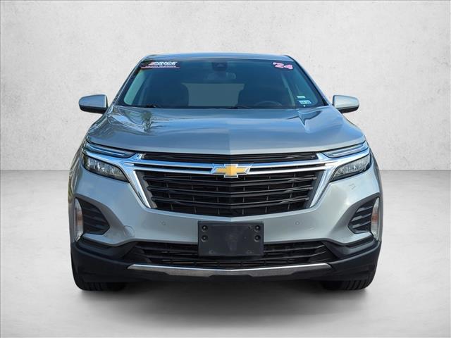2024 Chevrolet Equinox LT photo 2
