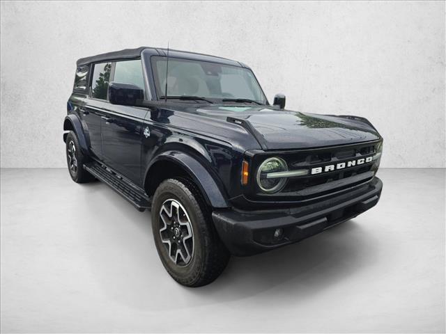 2021 Ford Bronco Outer Banks photo 3