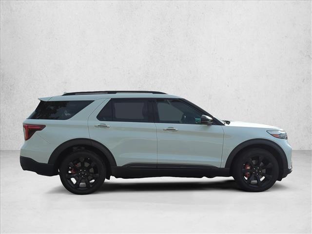 2024 Ford Explorer ST Sport photo 3