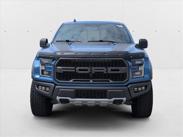 2019 Ford F-150 Raptor photo 2