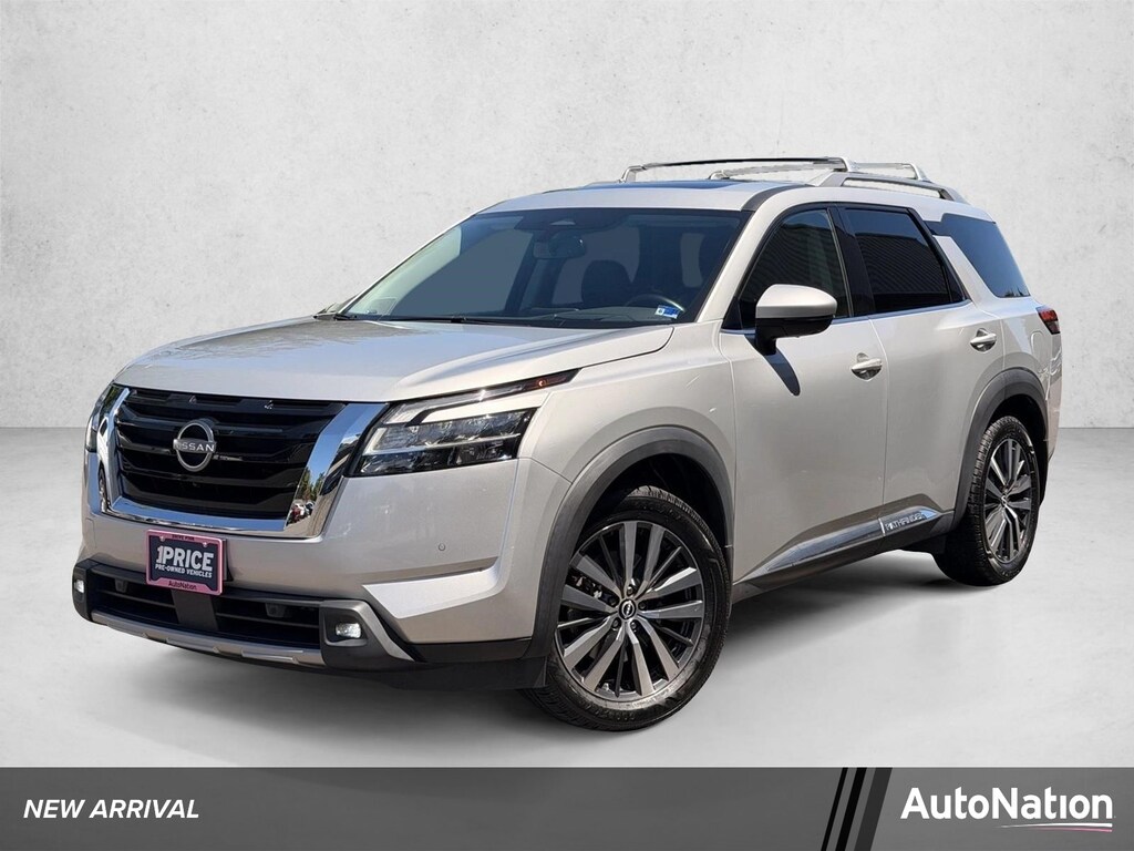 Used 2022 Nissan Pathfinder Platinum Sport Utility