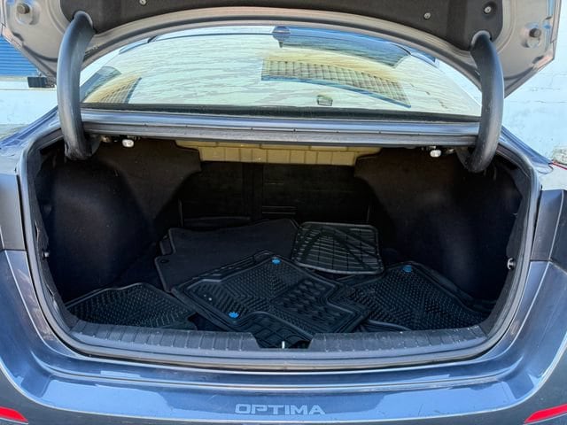 2015 Kia Optima LX - Photo 23