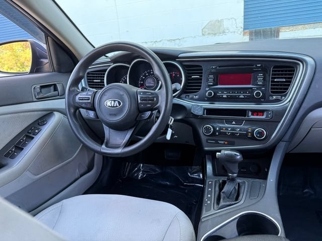 2015 Kia Optima LX - Photo 16