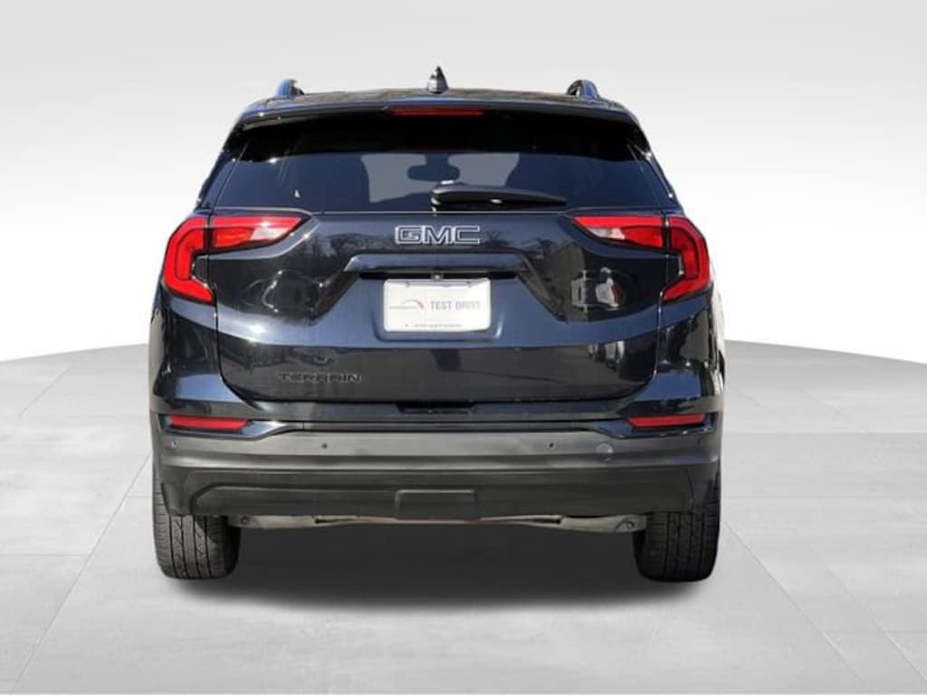 Used 2021 GMC Terrain SLT SUV