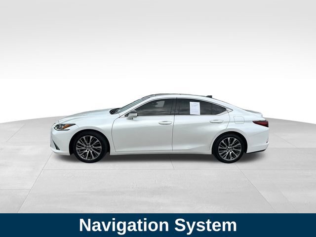 2019 Lexus ES 350 photo 2