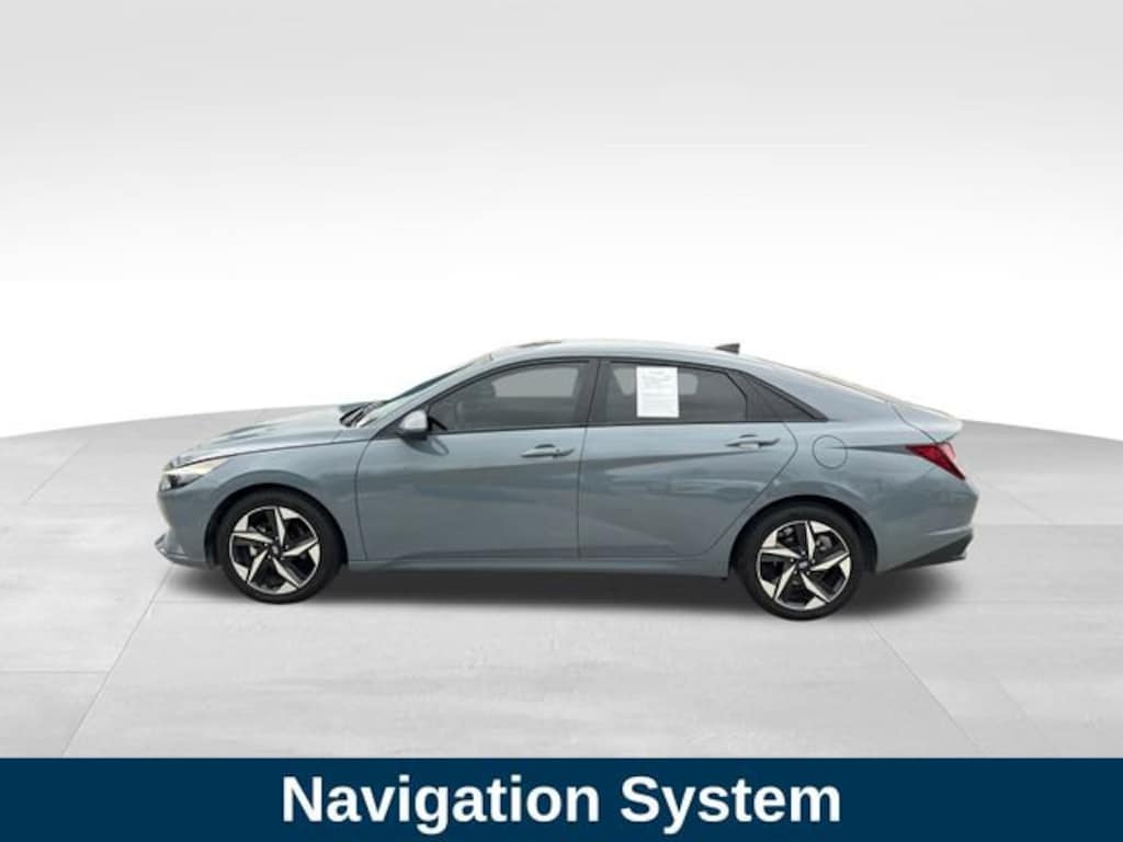 Used 2023 Hyundai Elantra SEL Sedan