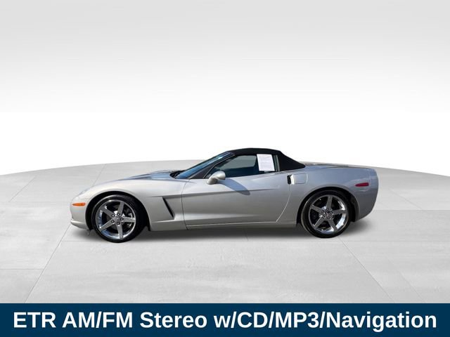 2005 Chevrolet Corvette photo 2