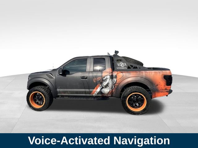 2017 Ford F-150 Raptor photo 2