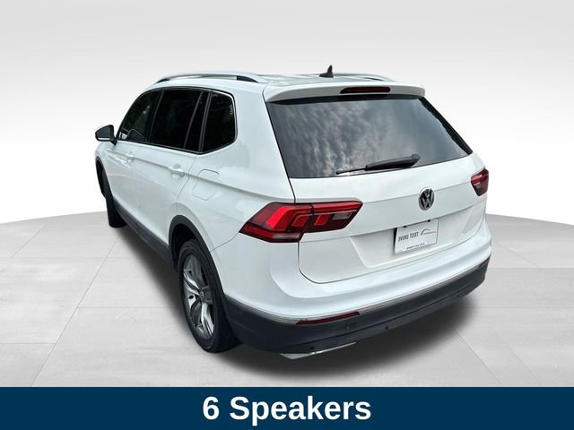 2020 Volkswagen Tiguan SEL photo 3