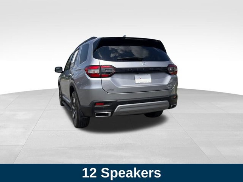 Used 2025 Honda Pilot Touring SUV