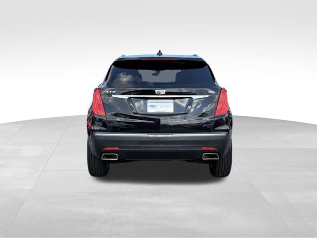 Used 2017 CADILLAC XT5 SUV