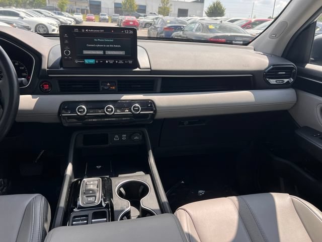 2025 Honda Pilot Touring - Photo 12
