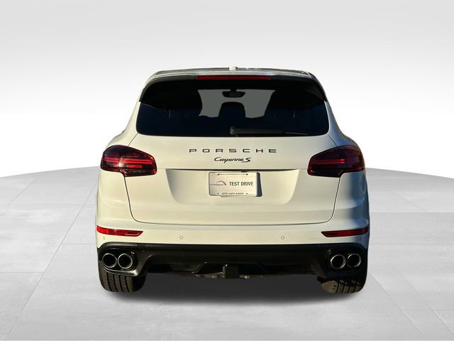 2015 Porsche Cayenne S photo 4
