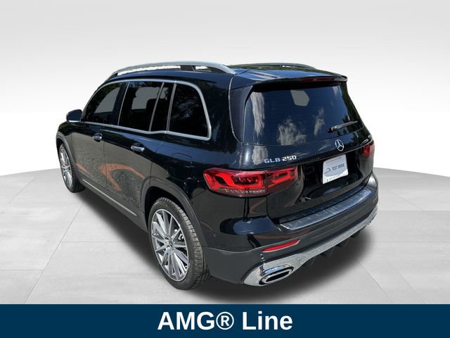 2022 Mercedes Benz GLB 250 photo 3