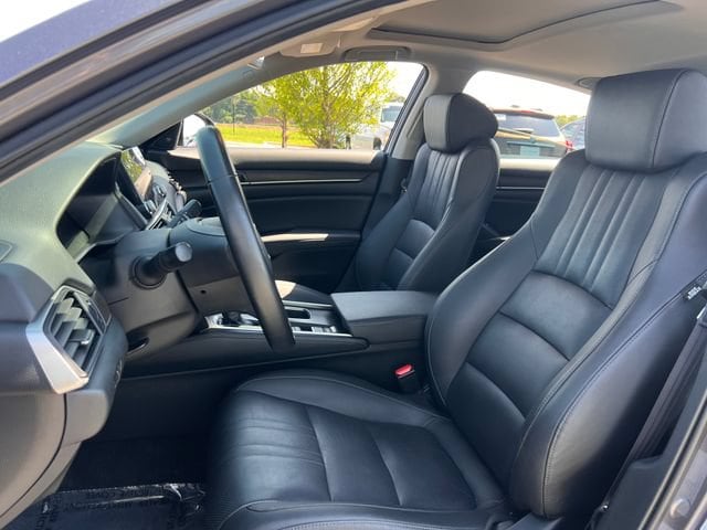 2022 Honda Accord EX-L - Photo 13