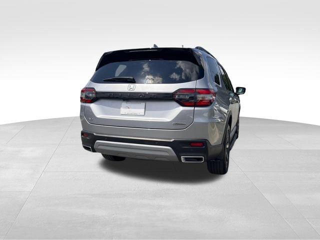 2025 Honda Pilot Touring - Photo 5