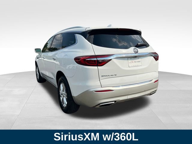 2020 Buick Enclave Essence photo 3