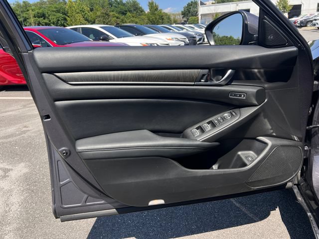 2022 Honda Accord EX-L - Photo 10