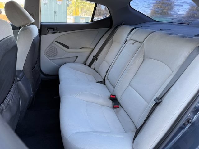2015 Kia Optima LX - Photo 18