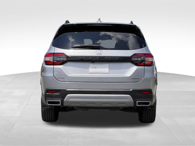 2025 Honda Pilot Touring - Photo 4