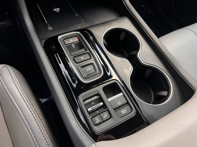 2025 Honda Pilot Touring - Photo 27