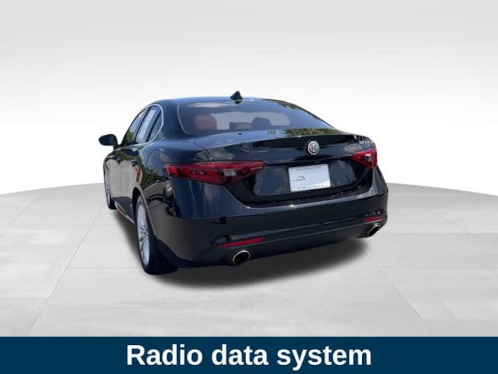 Used 2019 Alfa Romeo Giulia Sedan
