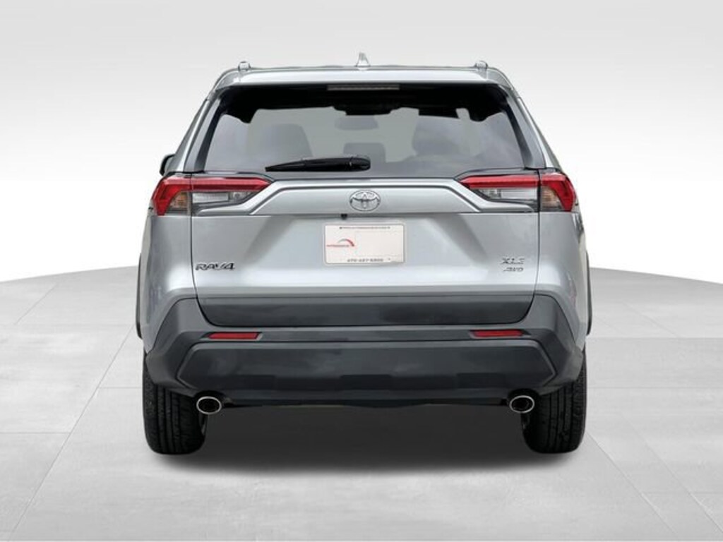 Used 2024 Toyota RAV4 XLE SUV