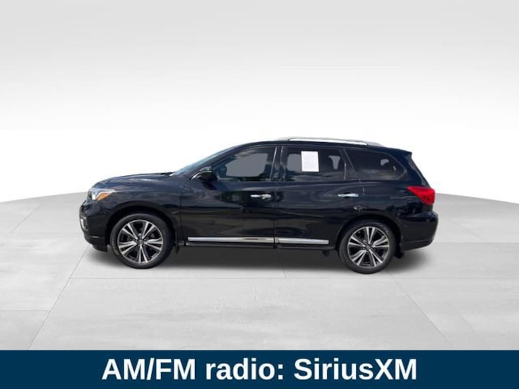Used 2017 Nissan Pathfinder Platinum SUV