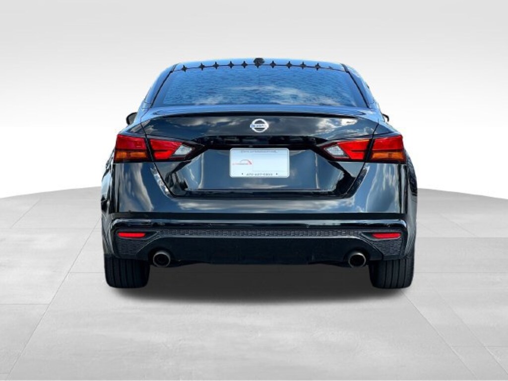 Used 2019 Nissan Altima 2.5 Platinum Sedan