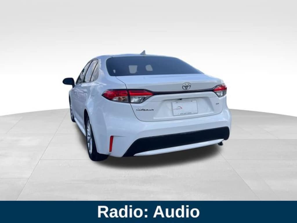 Used 2022 Toyota Corolla LE Sedan