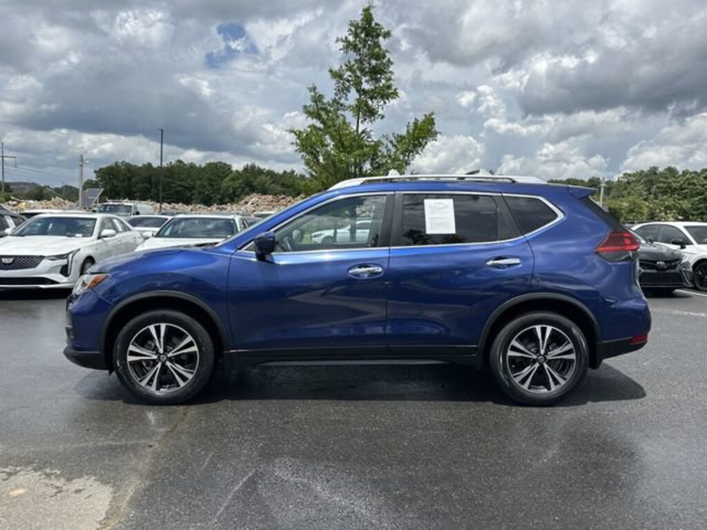 Used 2020 Nissan Rogue SV SUV