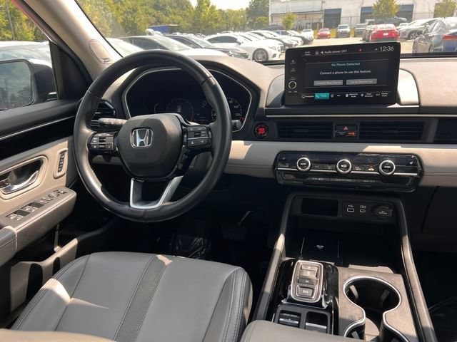 2025 Honda Pilot Touring - Photo 14