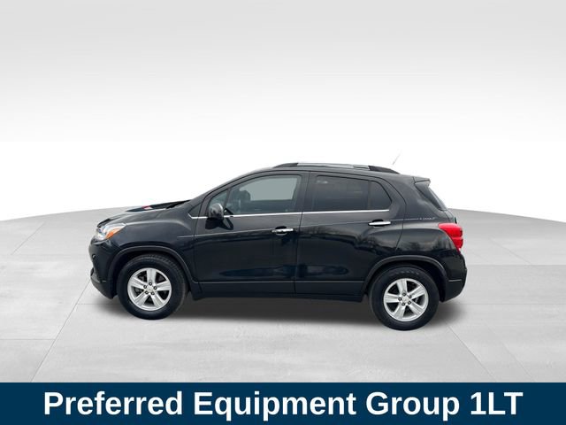 2019 Chevrolet Trax LT photo 2