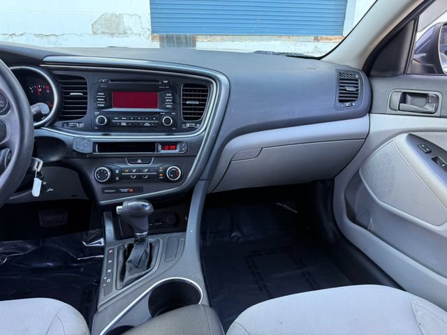 2015 Kia Optima LX - Photo 14