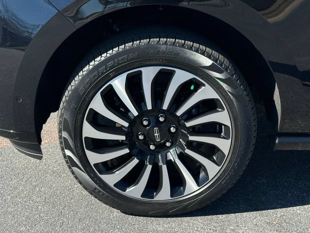 2023 Lincoln Navigator Black Label - Photo 10