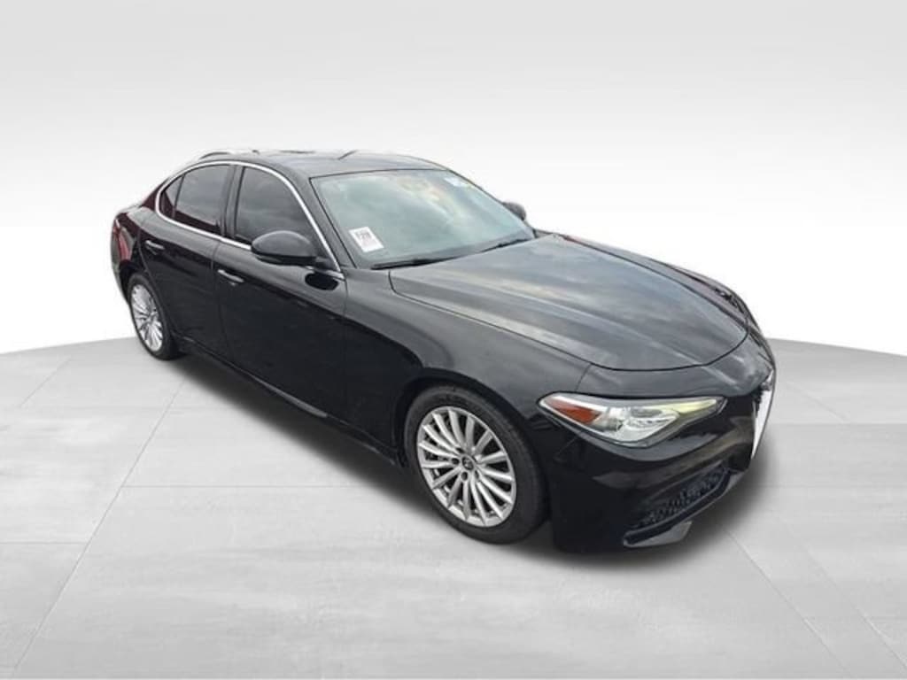 Used 2019 Alfa Romeo Giulia Sedan