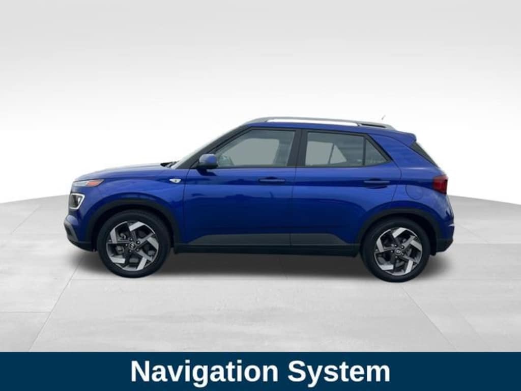 Used 2023 Hyundai Venue Limited SUV