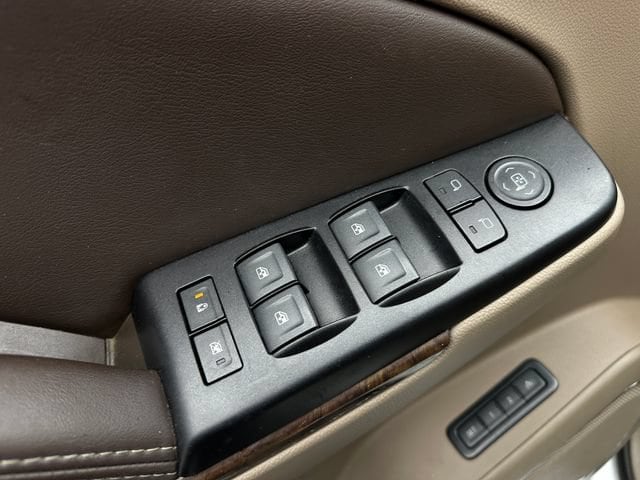 2018 Chevrolet Tahoe LT - Photo 14