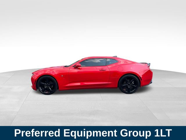 2018 Chevrolet Camaro 1LT photo 2