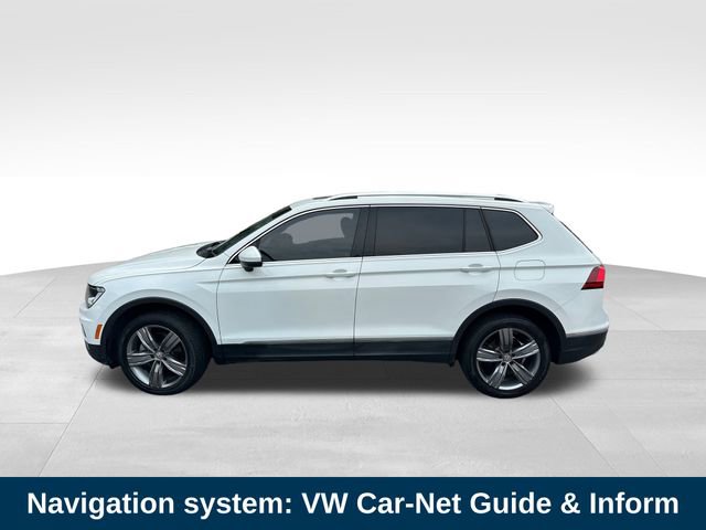 2020 Volkswagen Tiguan SEL photo 2