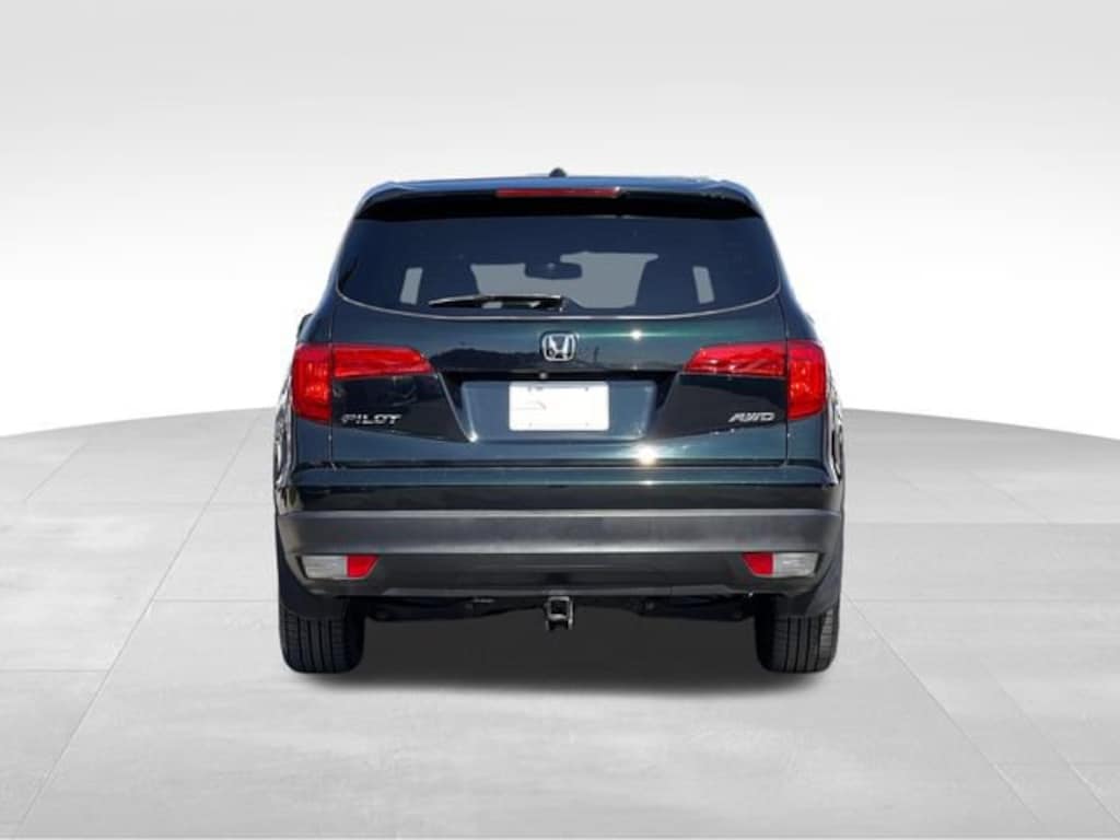 Used 2018 Honda Pilot EX-L AWD SUV