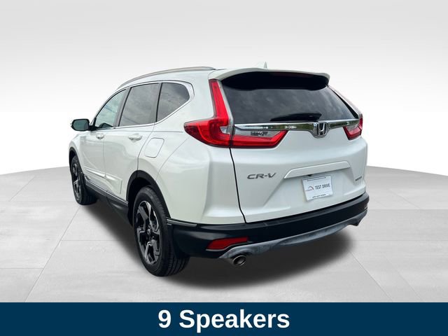 2018 Honda CR-V Touring photo 3