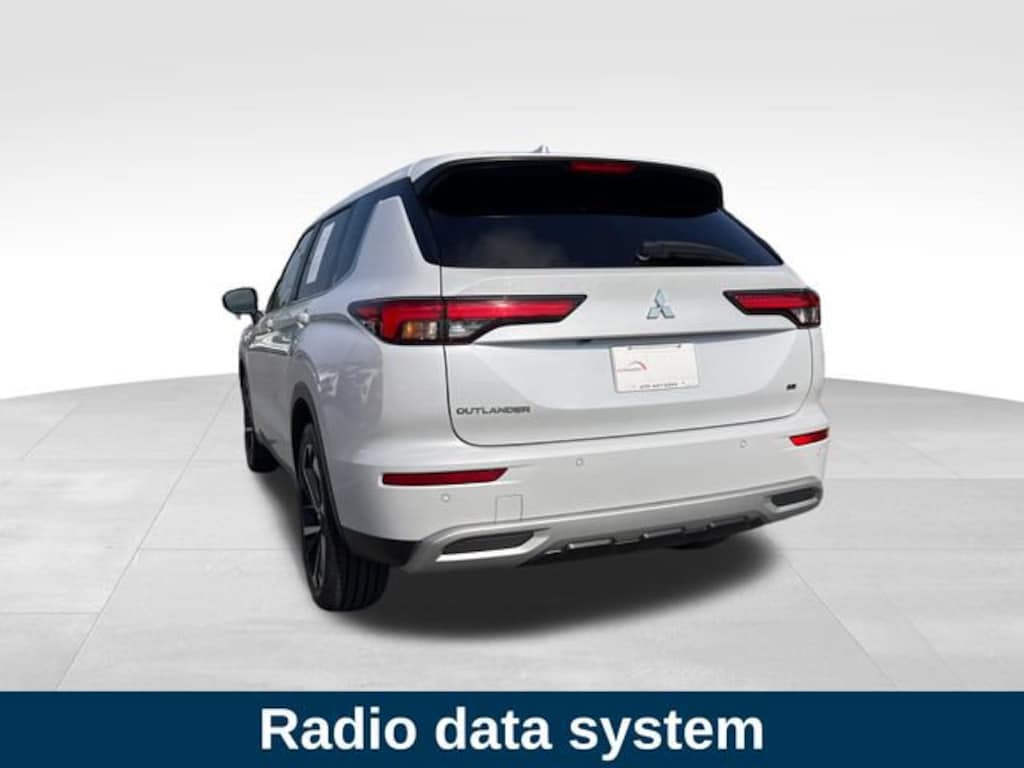 Used 2023 Mitsubishi Outlander SE SUV