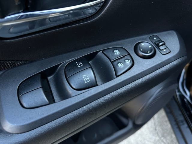 2023 Nissan Kicks SV - Photo 14