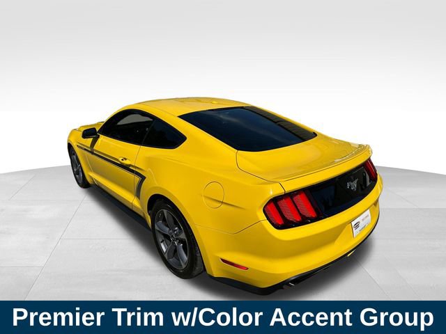 2015 Ford Mustang EcoBoost Premium photo 3